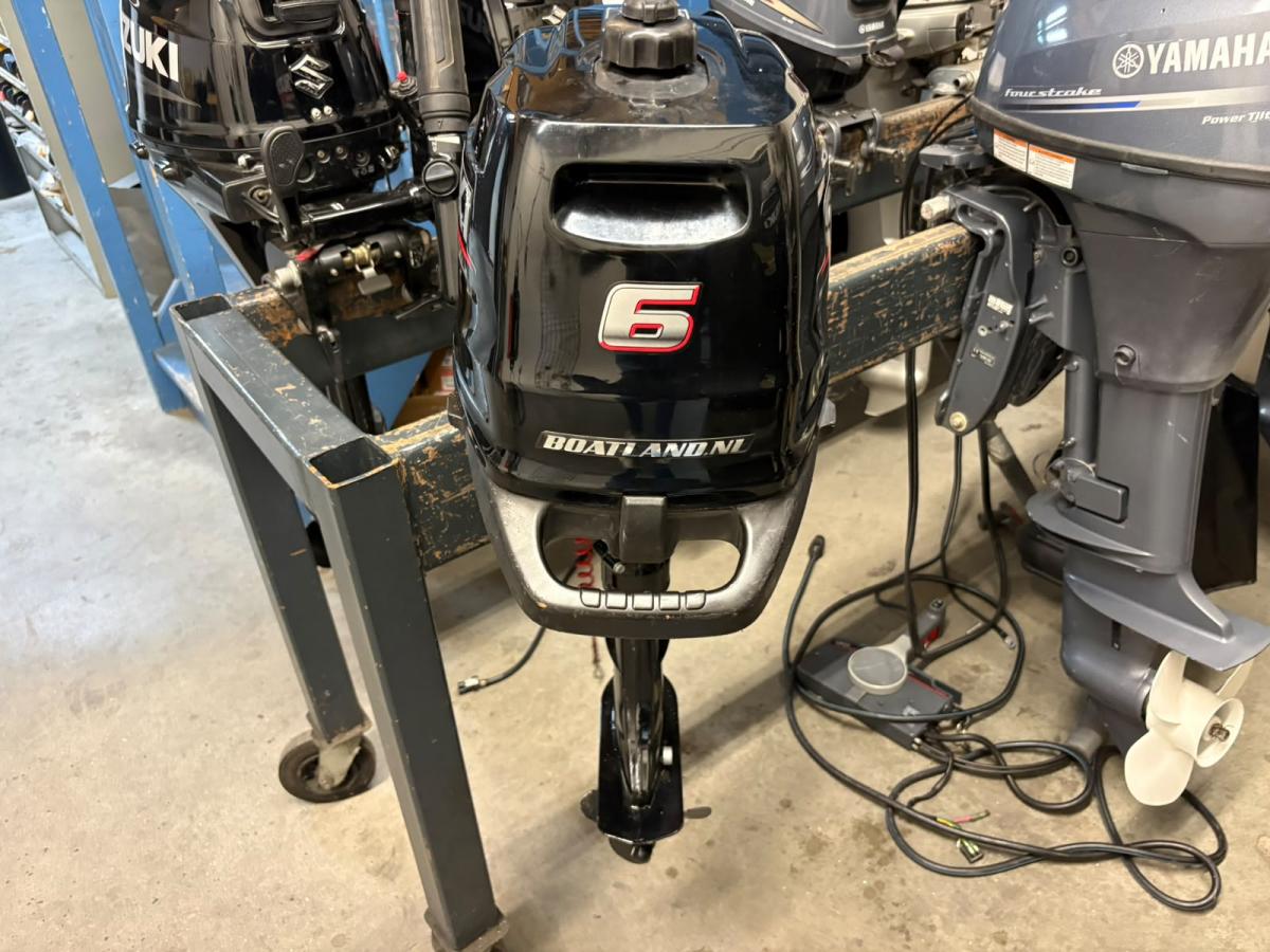 Suzuki Marine DF6AS — photo 2
