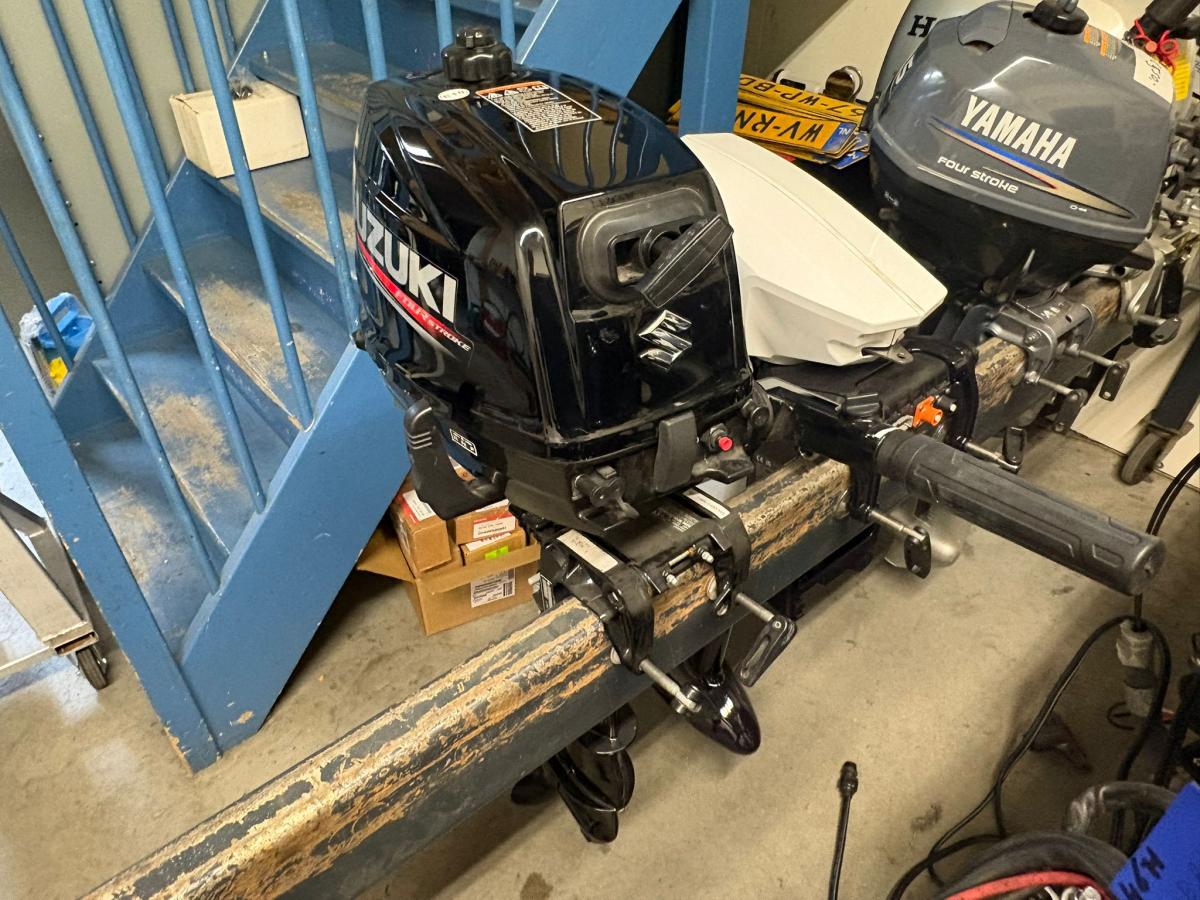 Suzuki Marine DF6AS — photo 2