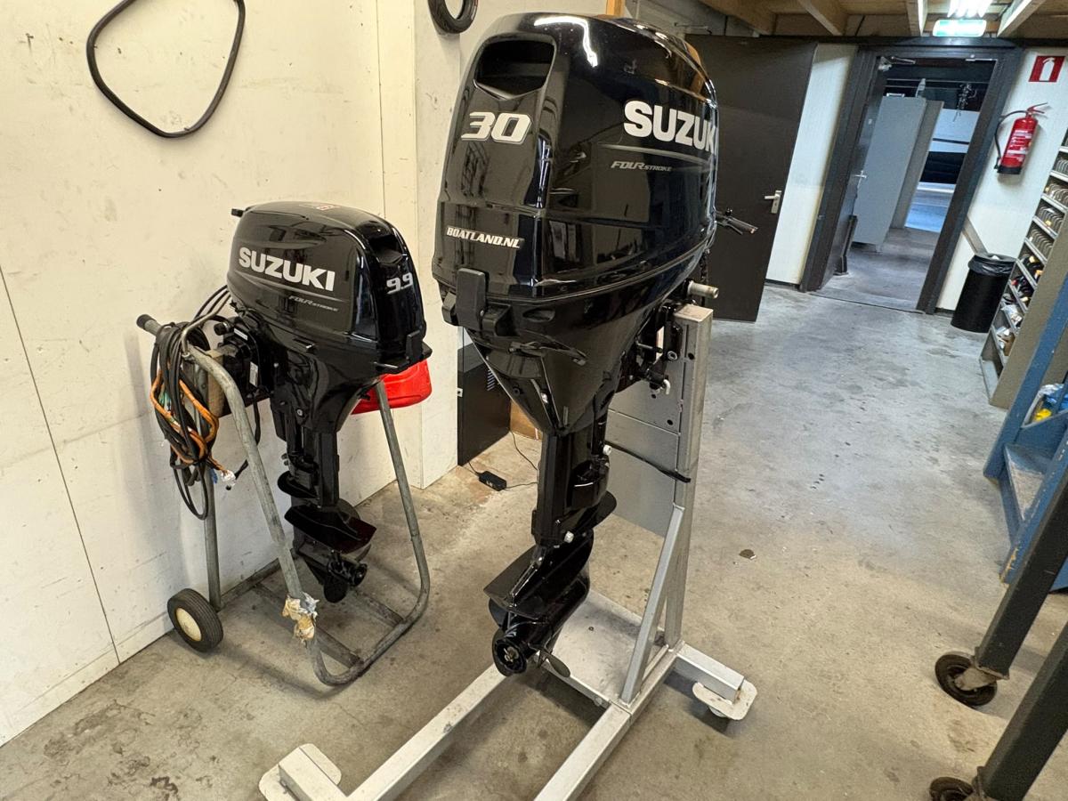 Suzuki Marine DF30ARL EFI — photo 2